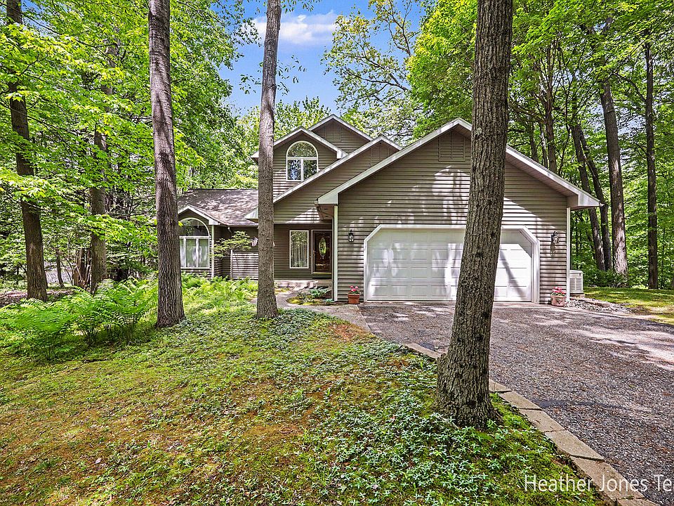 1st image of 10288 Hathaway Dr