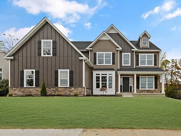 Breckenridge Grande Traditional Exterior