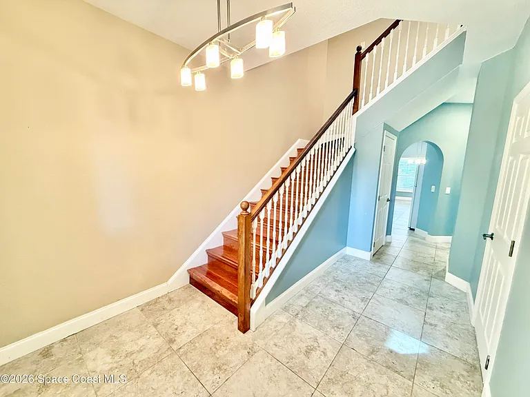 7968 Evelyn Ct — Photo 2