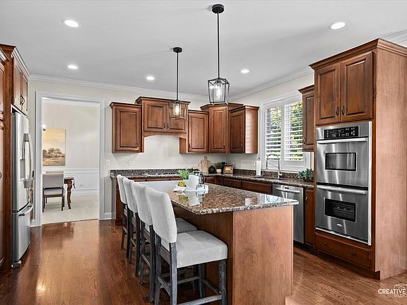 3rd image of 4124 Teak Cir