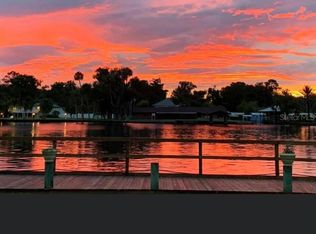 1640 Juno Trl APT 103B, Astor, FL 32102