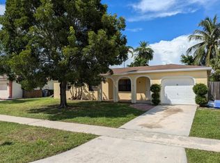 10927 Gantry St, Boca Raton, FL 33428