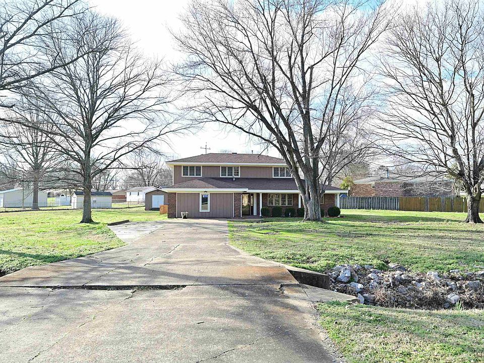 1st image of 612 Scenic Hills Dr