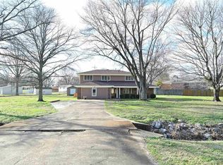 612 Scenic Hills Dr, Newbern, TN 38059
