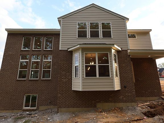 3rd image of 415 Glen Abbey Ln #19