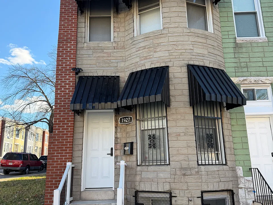 1927 Harlem Ave