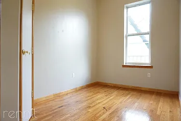 Rented by Rennit Inc.