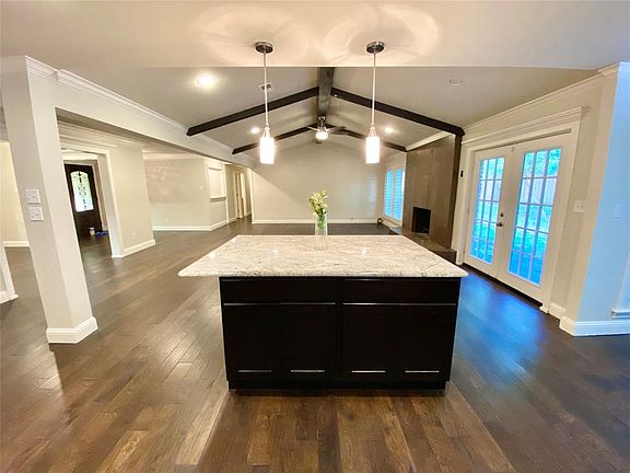 2nd image of 7016 Hillwood Ln