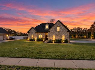 3229 Shady Forest Dr, Murfreesboro, TN 37128
