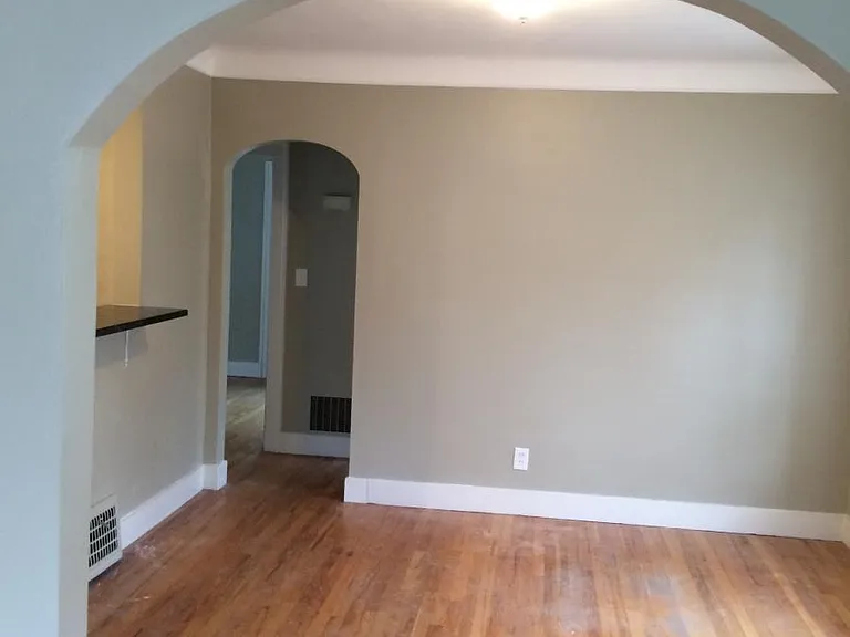 806 Forest Ave — Photo 7