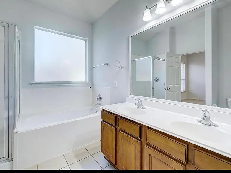 6422 Richland Hills Dr — Photo 9