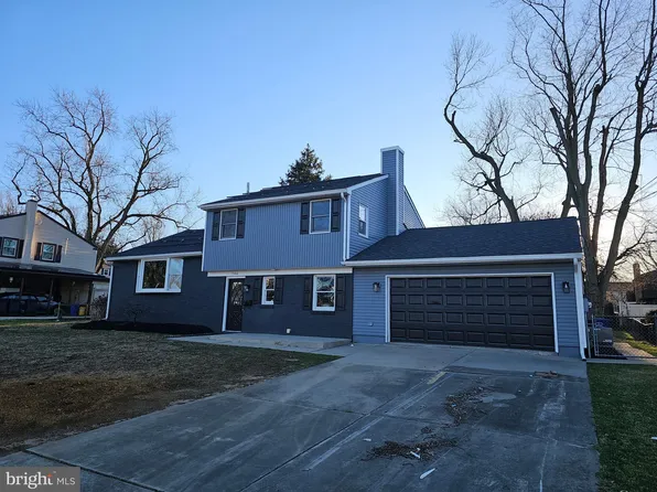 504 N Maple Ave, Maple Shade, NJ 08052