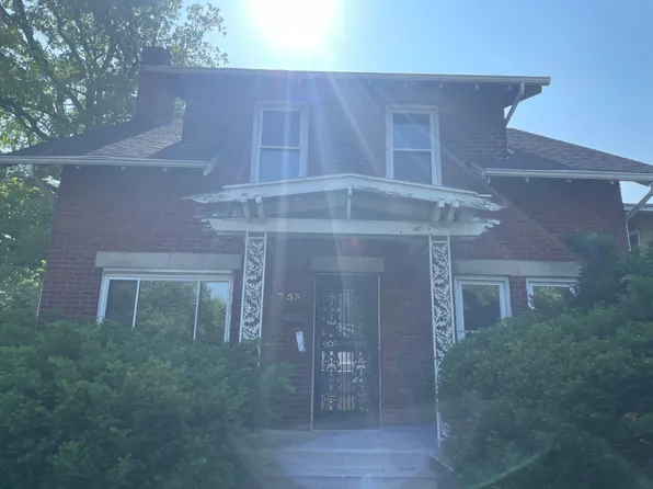 753 S Ironwood Dr, South Bend, IN 46615
