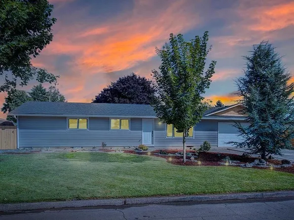 1418 NW 102nd St, Vancouver, WA 98685