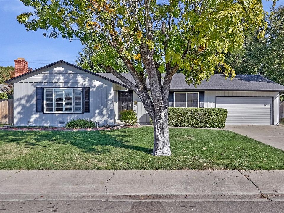 1st image of 2117 W Portola Ave