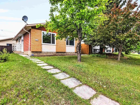 14208 51st St NW, Edmonton, AB T5A 0A9