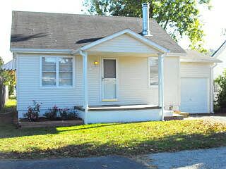 1st image of 175 E 3rd Ave