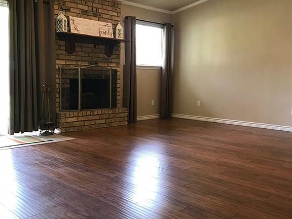 5th image of 2416 Carnation Dr