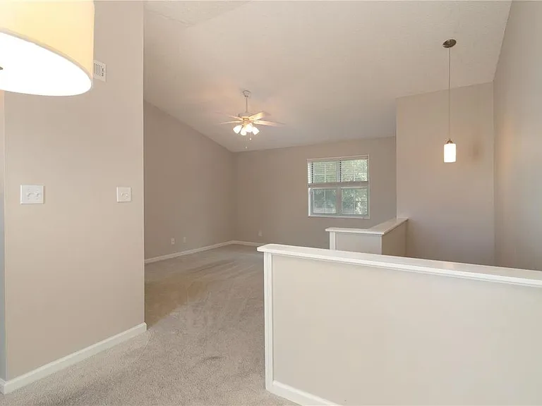 1503 E Swan Cir — Photo 12