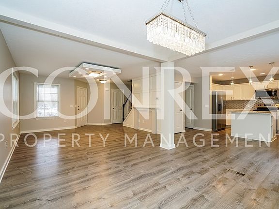 5th image of 8046 Loveridge Dr