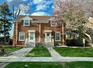 313 Belmont Pl, Munster, IN 46321