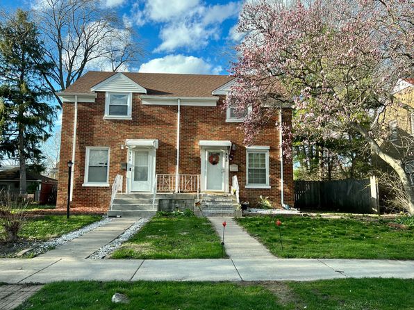 313 Belmont Pl
