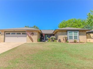 1712 Wellesley Ct, Norman, OK 73071