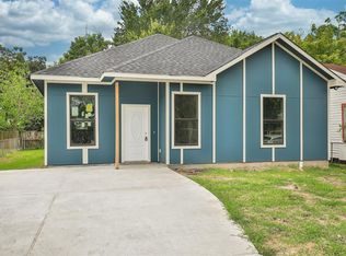 4002 Lumber Ln, Houston, TX 77016