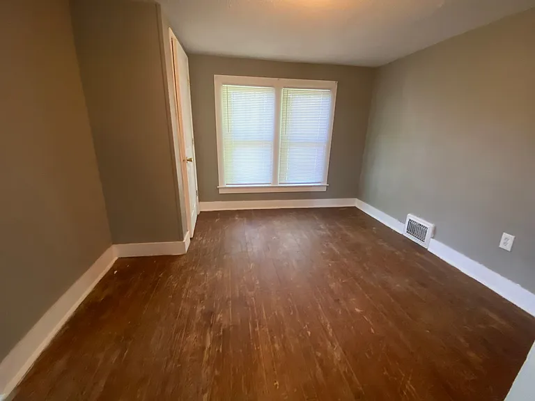 808 S Sprigg St — Photo 6
