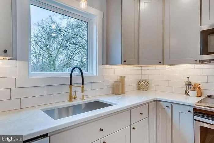 6914 Willow St NW #2 — Photo 6
