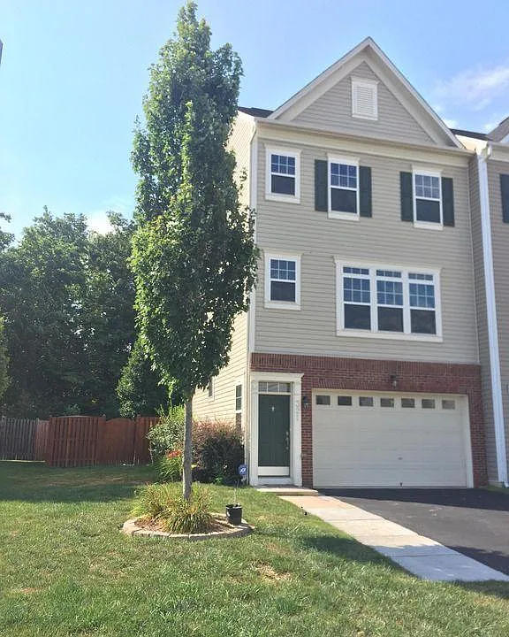321 Woodstream Blvd