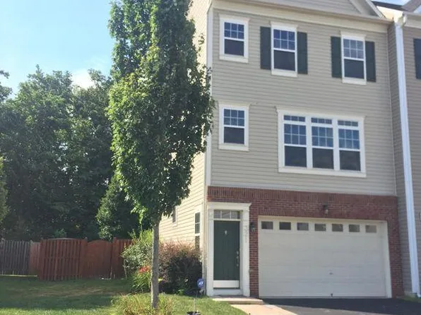 321 Woodstream Blvd, Stafford, VA 22556