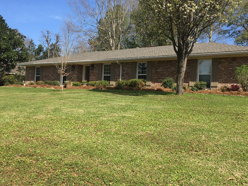 Newly renovated home! It mus