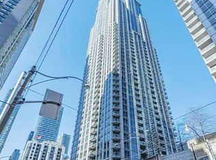 763 Bay St #3209-C01, Toronto, ON M5G 2R3