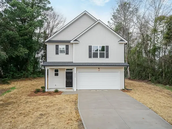 411 N McKay Ave, Dunn, NC 28334