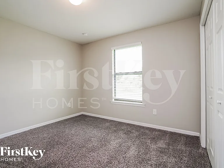 3003 Hazel Ave S — Photo 12