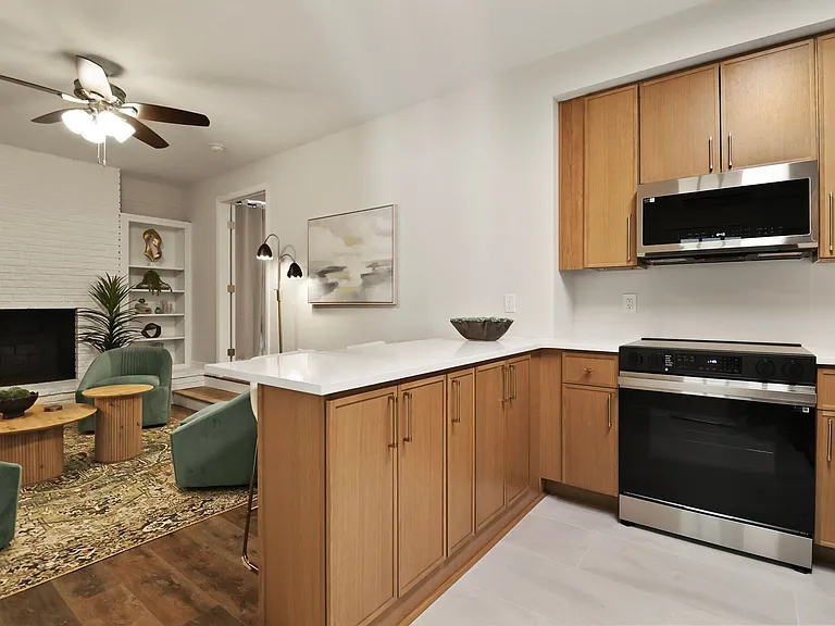 11924 Idlewood Dr — Photo 8