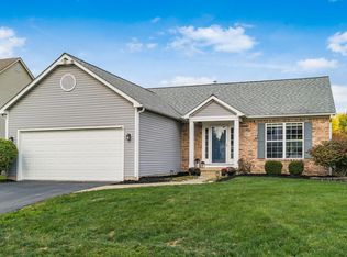 1577 Cottonwood Dr, Lewis Center, OH 43035