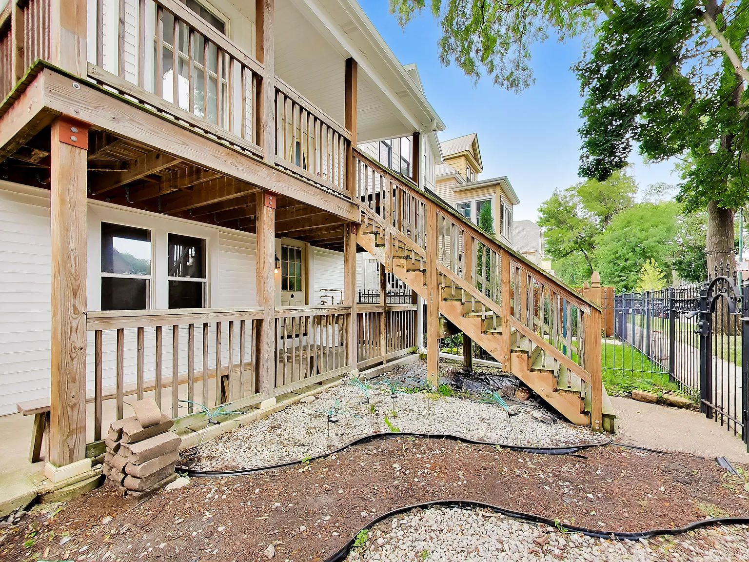 2 bed, $1,800 — Photo 4