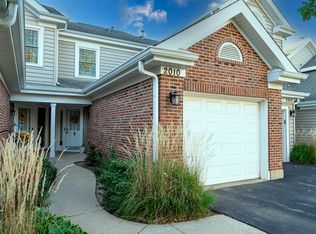 2010 Stillwater Rd, Arlington Heights, IL 60004
