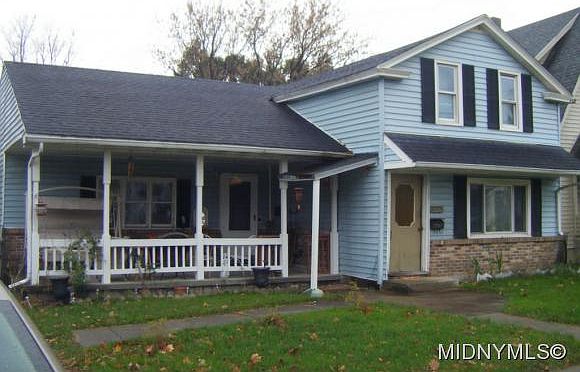 2nd image of 922 Floyd Ave