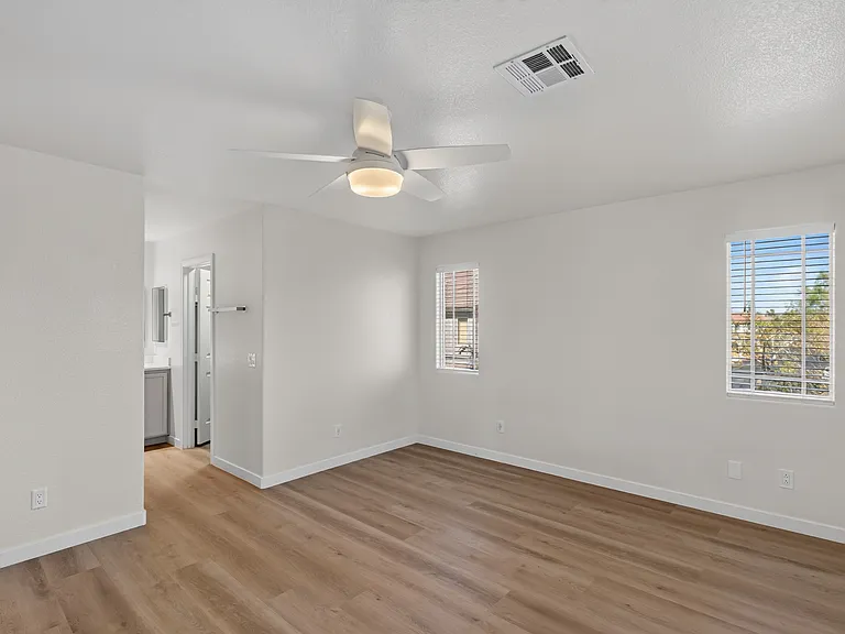 10213 Missouri Meadows St — Photo 21