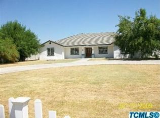 1866 W Castle Ave, Porterville, CA 93257
