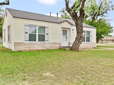 1158 S Willis St, Abilene, TX, 79605