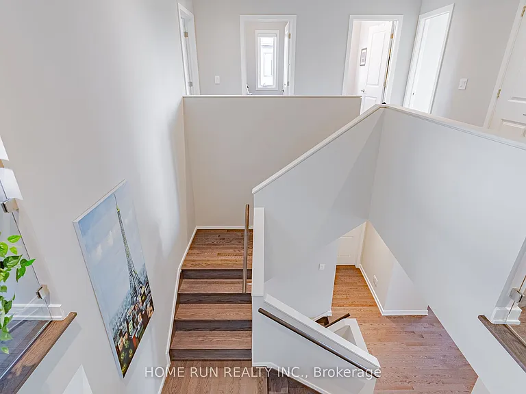 451 Longworth Ave — Photo 28