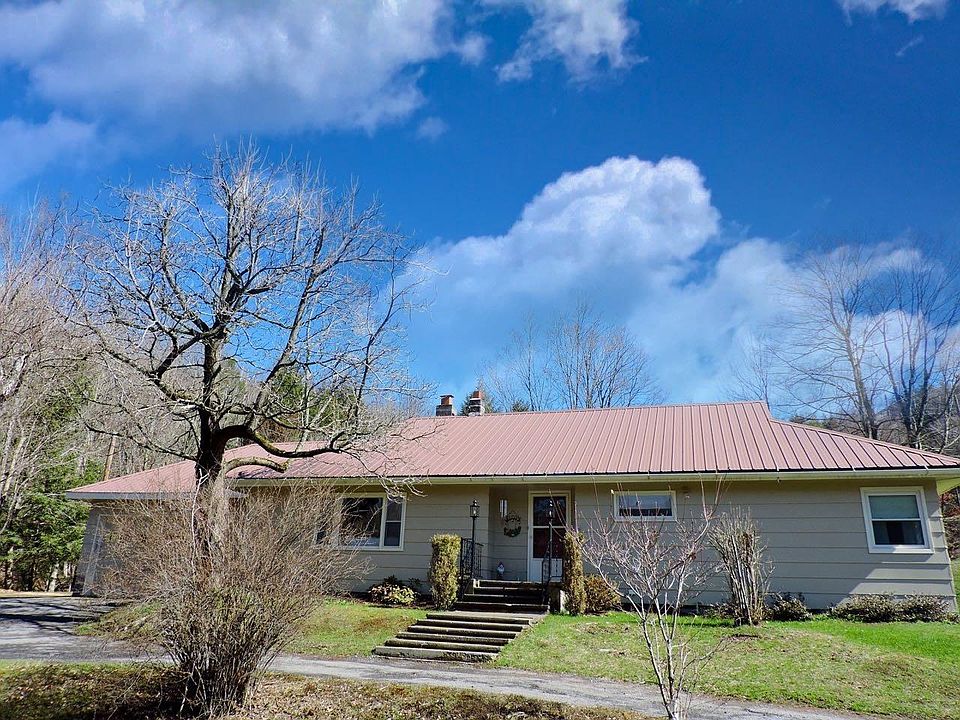 2nd image of 224 Schneider Ave