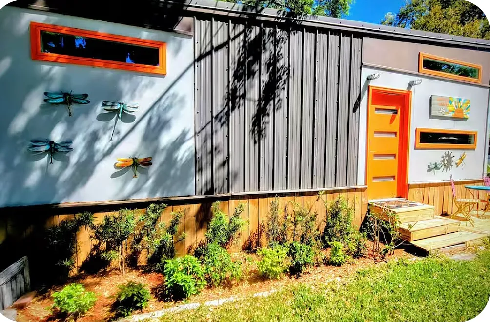 3405 N Orange Blossom Trl — Photo 4