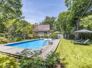 14 Birdie Ln, East Hampton, NY 11937