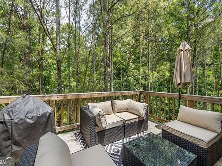 1253 Richmond Ct SE — Photo 36