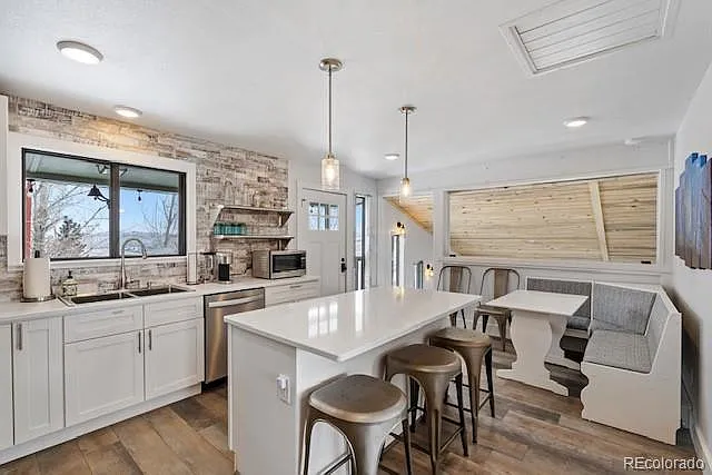 4332 Edith Dr — Photo 4